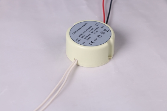 Round Case IP20 Plastic LED Driver 12V 15W Power Supply For Strip Light